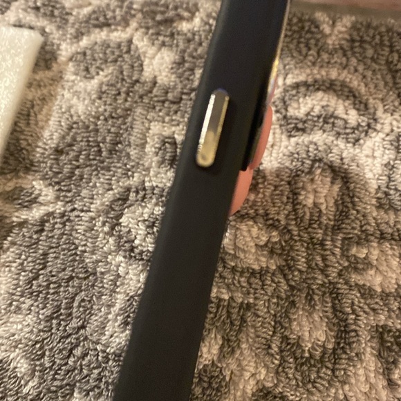 New in packaging iPhone 11 Pro Max 6.5 hello kitty bow case - Picture 3 of 4